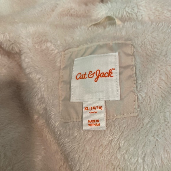 Cat and Jack Sherpa Jacket - Picture 5 of 5